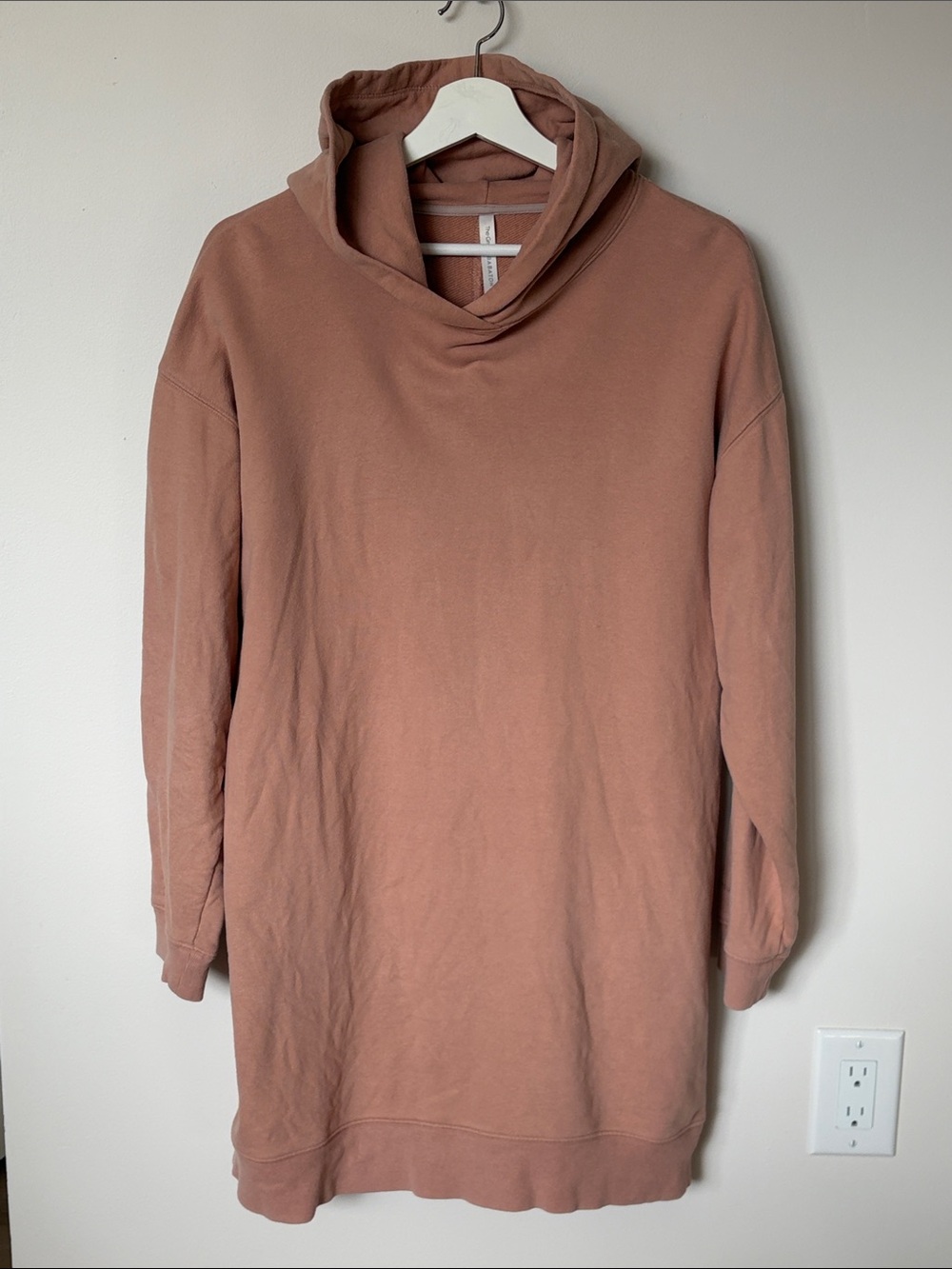 BABATON • L • Hoodie